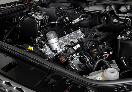 Rebuilt Land Rover engines